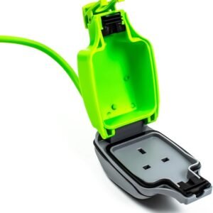 STATUS 1 Socket Extension Lead | 10m Green Waterproof Extension Cable | 13 amp Weatherproof Extension Socket