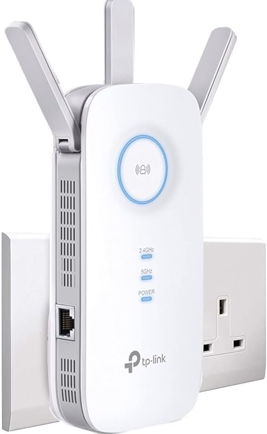 TP-Link Mesh WiFi Range Extender, Ultraxtend WiFi Booster, AC1900 Mbps WiFi Internet Repeater with Gigabit Port, Intelligent Signal Light, Power Schedule, Tether APP, Easy Setup, UK Plug (RE550) White