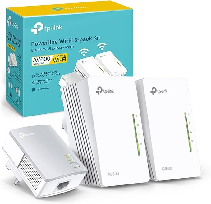 TP-Link TL-WPA4220 TKIT 2-Port Powerline Adapter WiFi Starter Kit, Range Extender, Broadband/WiFi Extender, WiFi Booster/Hotspot, No Configuration Required, UK Plug