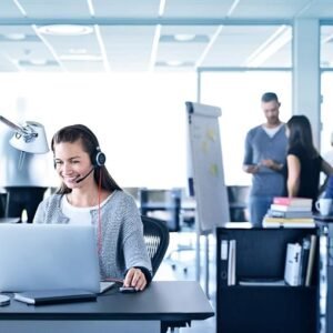 Jabra Evolve 40 UC Stereo Headset – Unified Communications Headphones for VoIP Softphone with Passive Noise Cancellation – USB-Cable with Controller – Black