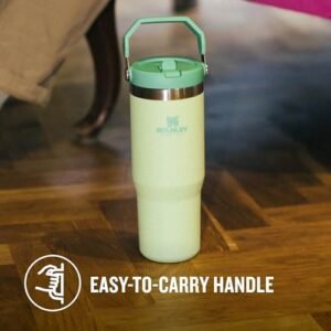 Stanley IceFlow Flip Straw Water Bottle with Straw 0.89L - Keeps Cold for 12+ Hours - Leakproof - Stainless Steel Water Bottle - BPA-Free Travel Mug - Easy to Carry - Dishwasher Safe