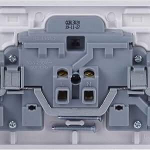 Schneider Electric Lisse White Moulded - Switched Double Power Socket, Single Pole, 13A, GGBL3020, White, Pack of 5